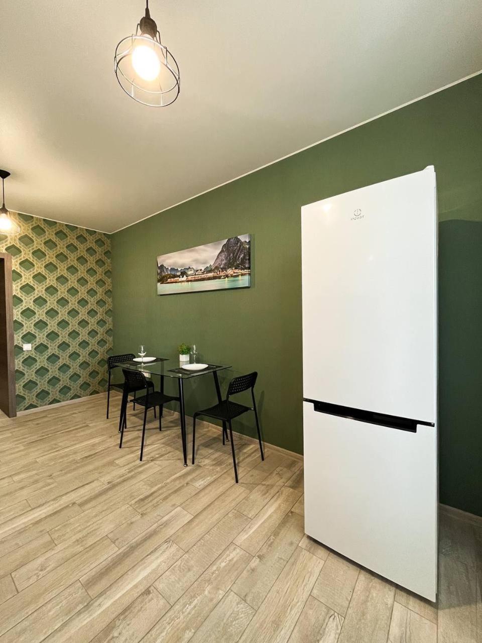 Apartment зелений оксамит 1-к у центрі - мережа Helen Poltava